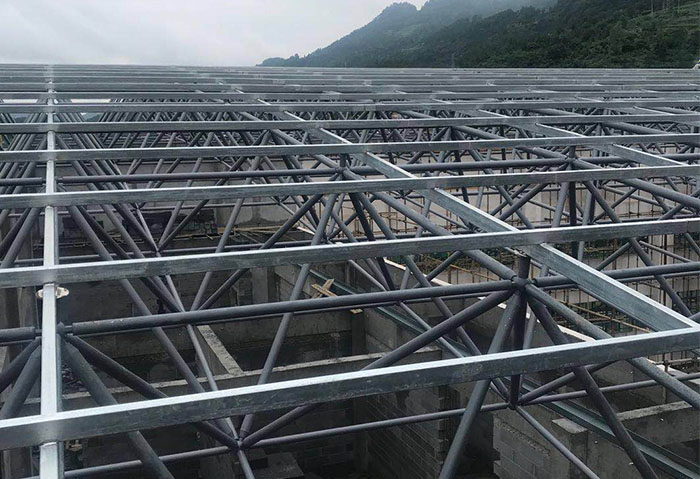北安仁怀冠英学校艺体楼网架
